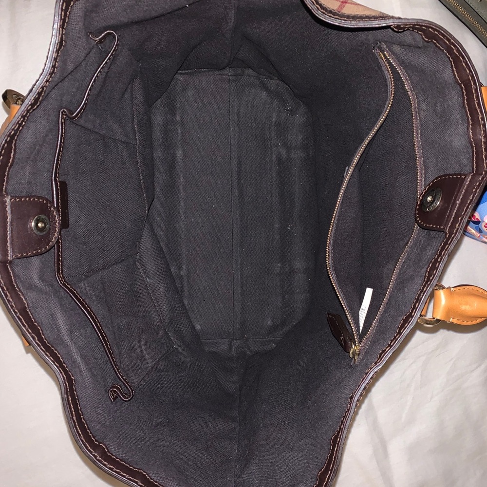 Burberry handbag - Picture 7 of 16